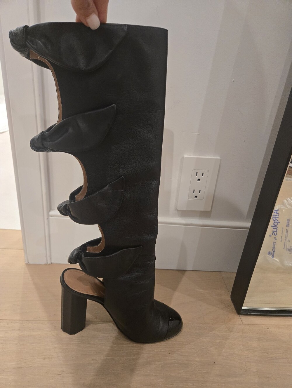 Marco De Vincenzo Bow-Accent Block Heel Knee High Boots